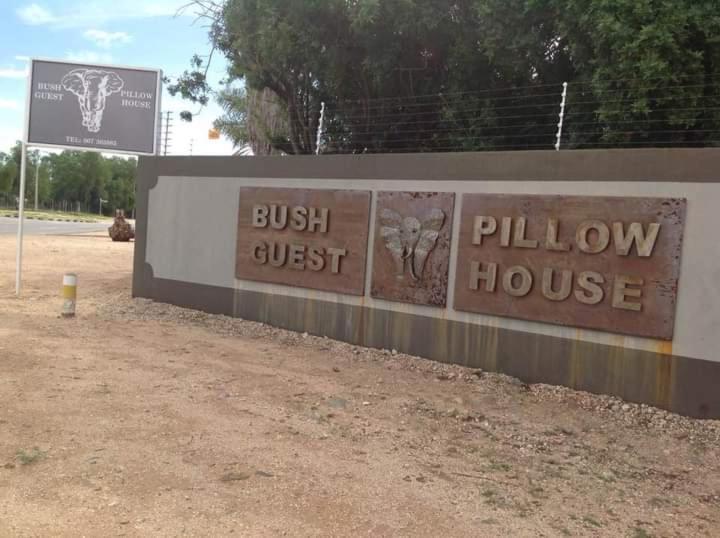 Bush Pillow Guest House Otjiwarongo Bagian luar foto