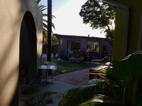 Bush Pillow Guest House Otjiwarongo Bagian luar foto